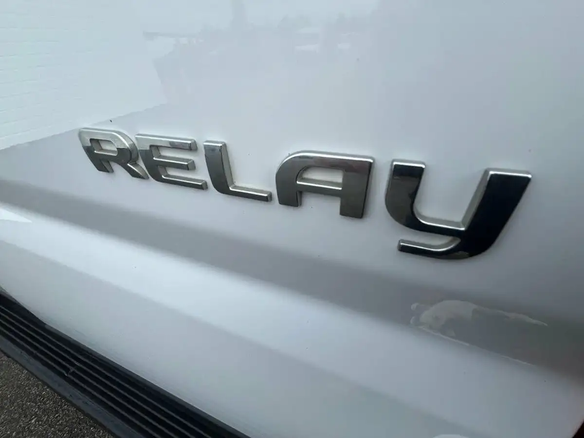 2022-citroen-relay-22bluehdi-35-l4h2-heavy-enterprise-140eu6dt-big-32