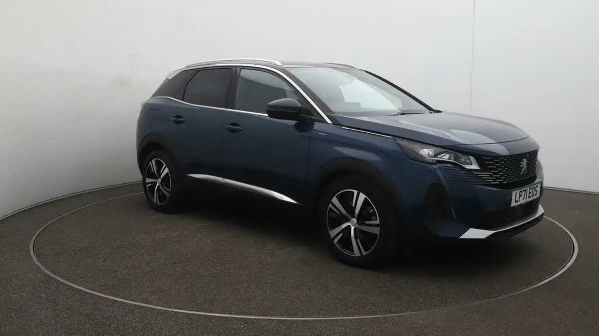 2022-peugeot-3008-suv-16-puretech-gt-premium-300bhp-4wd-hybrid4-e-eat8-big-1