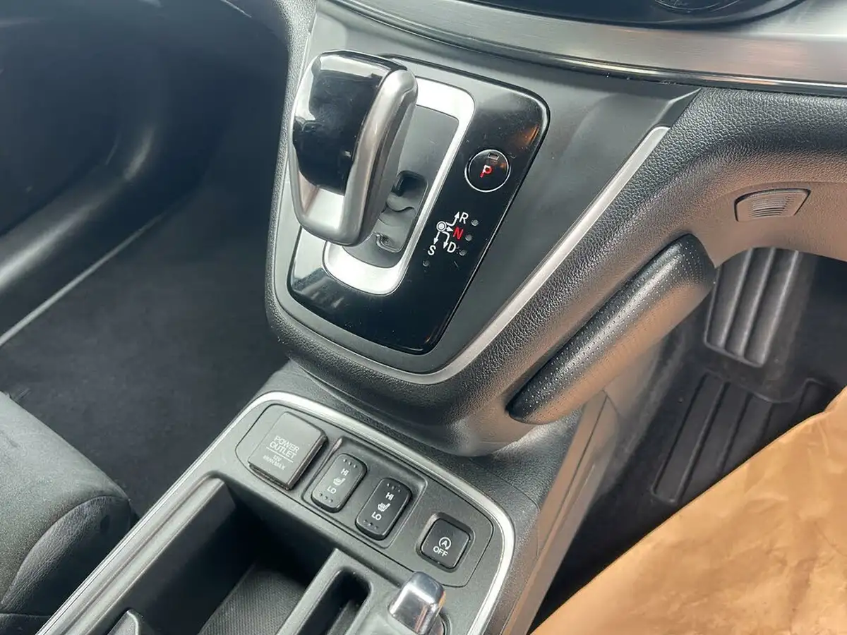2016-honda-cr-v-16i-dtec-sr-160ps-4x4-auto-big-14