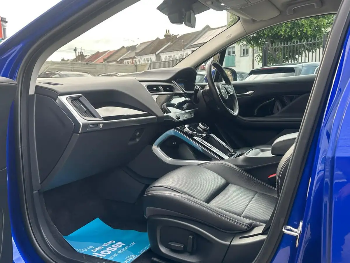 2019-jaguar-i-pace-ev400-se-big-60
