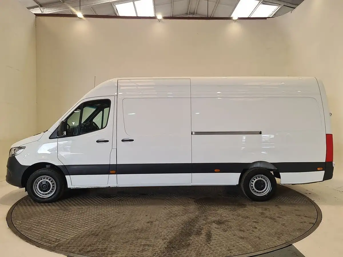 2024-mercedes-benz-sprinter-20cdi-315-l3h2-pro-eco-gear-big-12