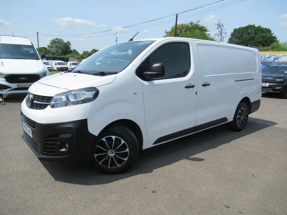 2020-vauxhall-vivaro-15td-2900-l2h1-edition-big-1