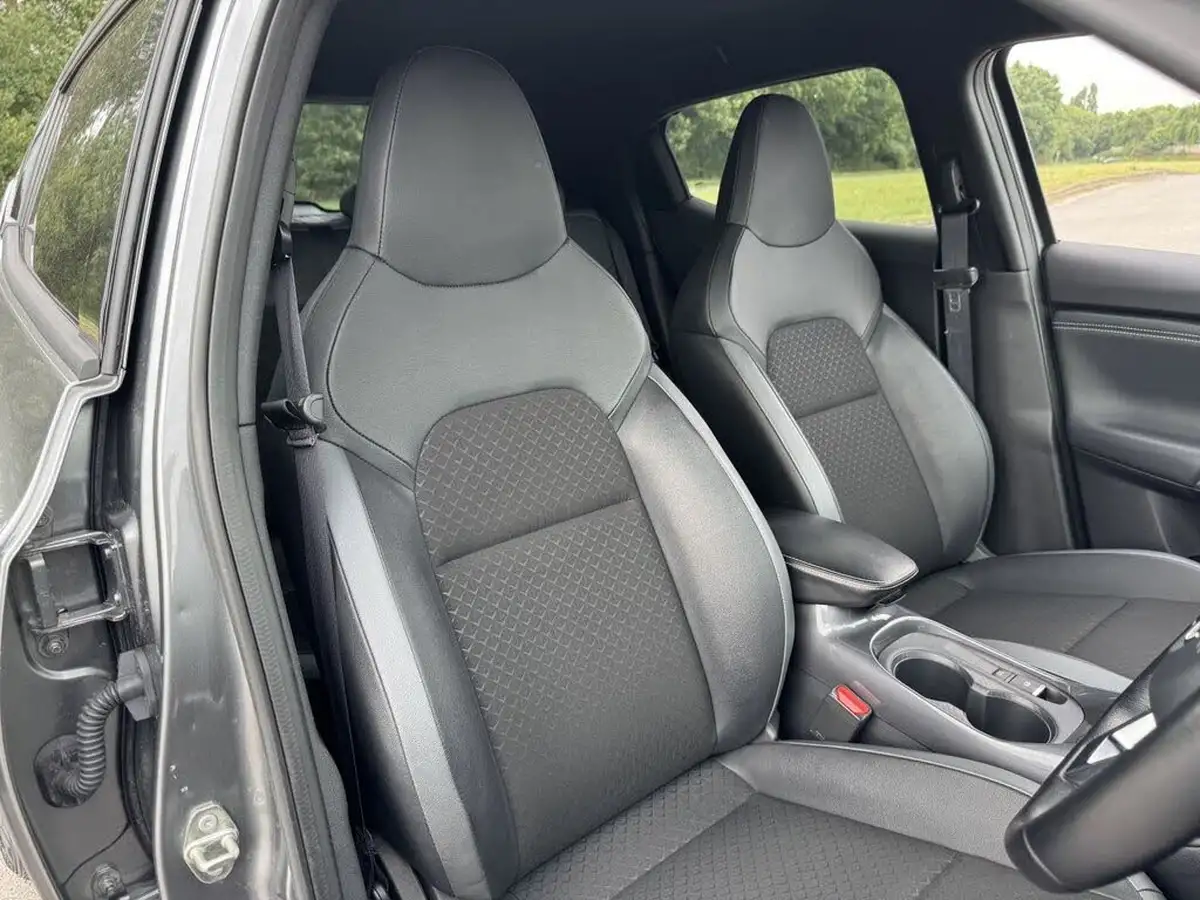 2023-nissan-juke-10-dig-t-n-connecta-dct-big-12