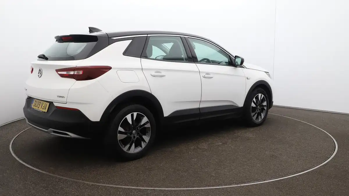 2019-vauxhall-grandland-x-12-sport-nav-big-53