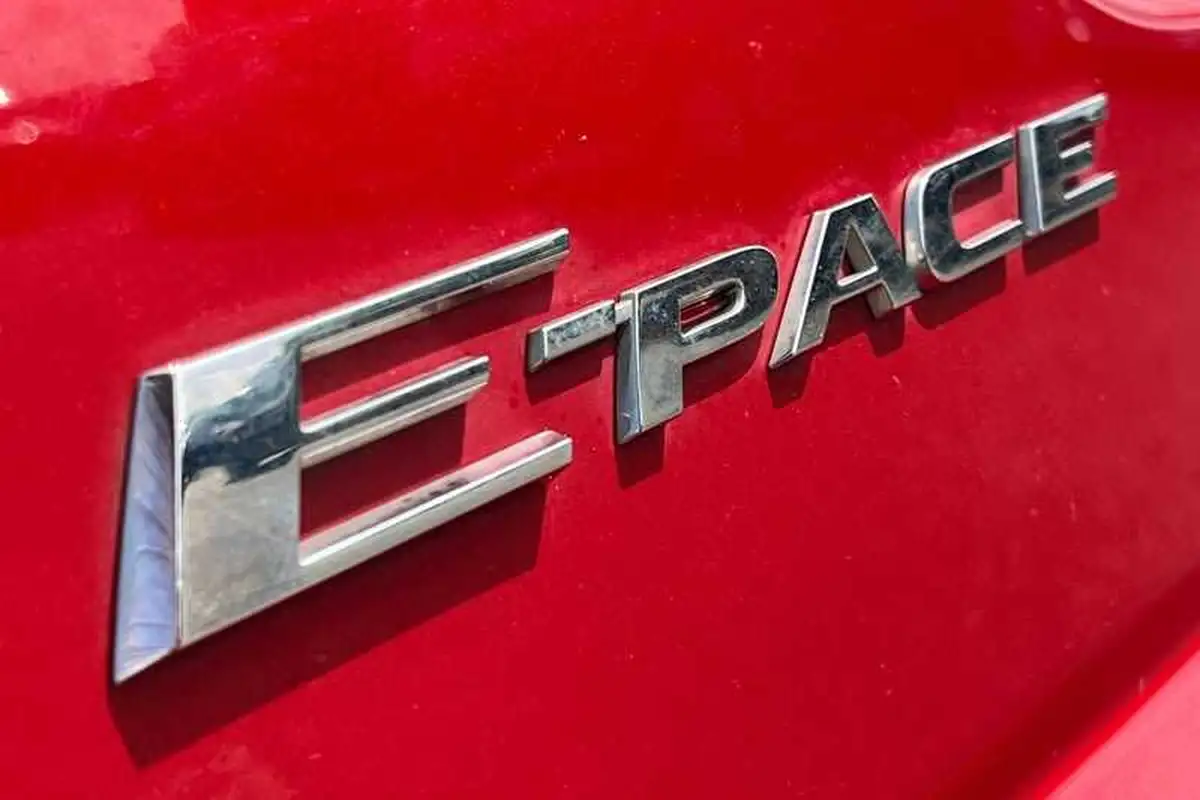 2018-jaguar-e-pace-20-i4d-s-ss-big-29