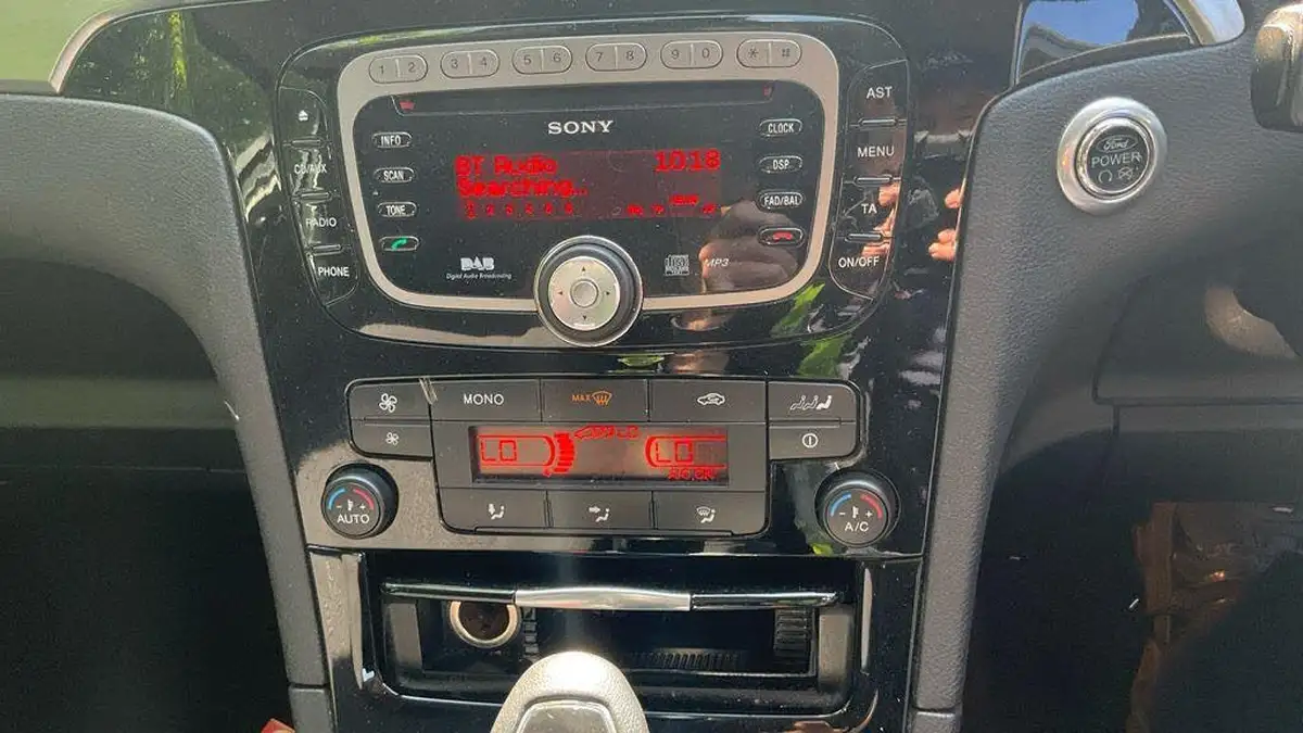2013-ford-galaxy-20td-titanium-140ps-powershift-big-10