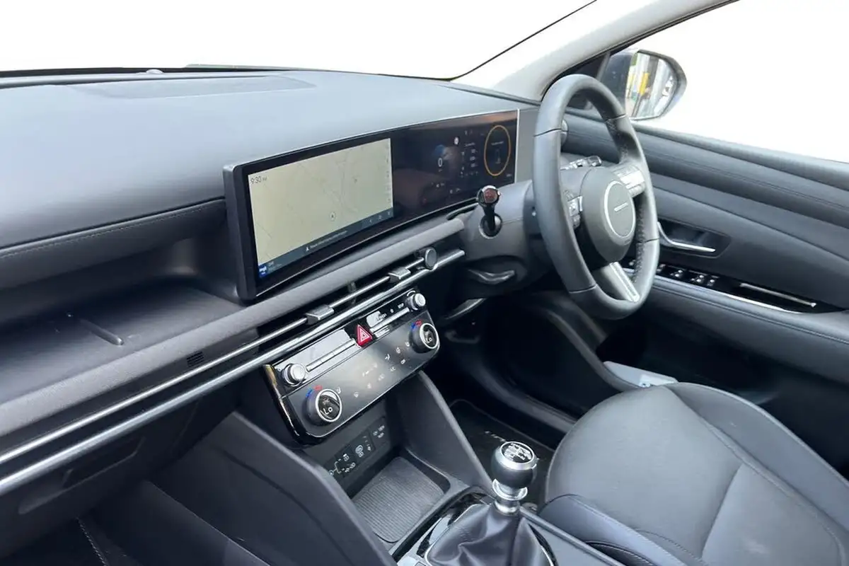2025-hyundai-tucson-16-t-gdi-premium-160ps-two-tone-roof-big-6