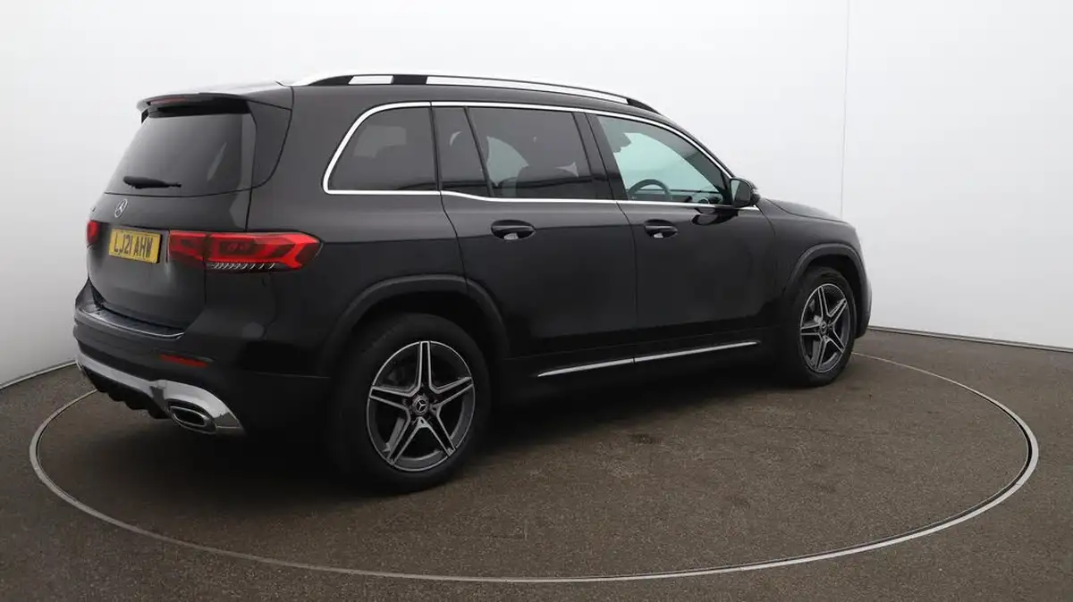 2021-mercedes-benz-glb-class-13-glb200-amg-line-8g-tronic-big-44