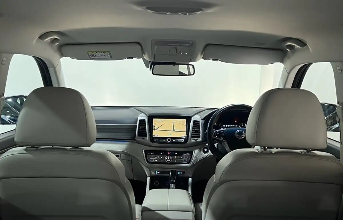 2018-kgm-ssangyong-rexton-22td-ultimate-big-35