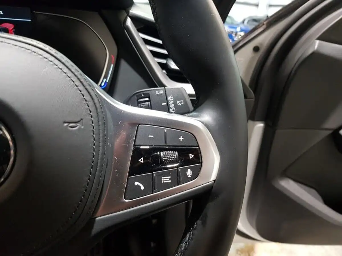 2021-bmw-1-series-15-118i-m-sport-lcp-dct-big-14