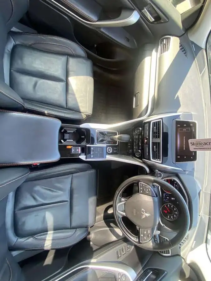 2018-mitsubishi-eclipse-cross-15-4-auto-big-11