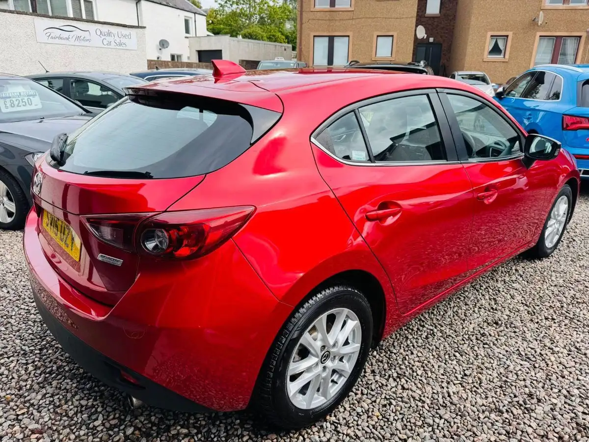 2015-mazda-mazda3-20-se-hatchback-5d-big-2
