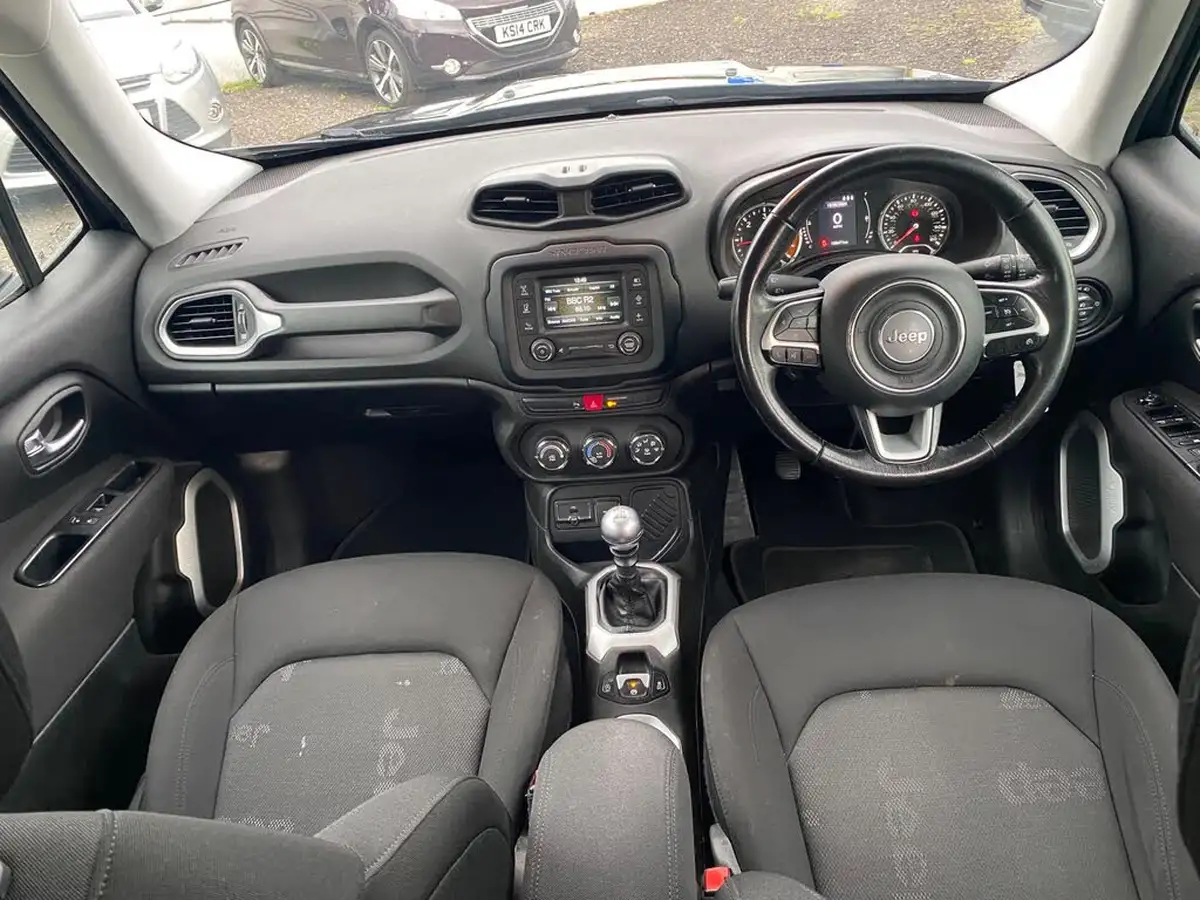 2016-jeep-renegade-16-multijet-ii-longitude-ss-big-10