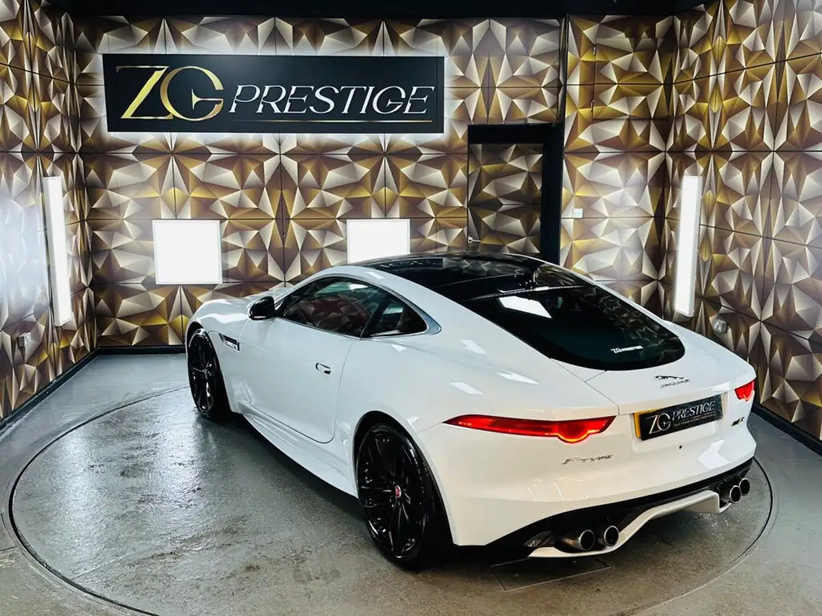 2016-jaguar-f-type-50-v8-sc-r-awd-coupe-big-41