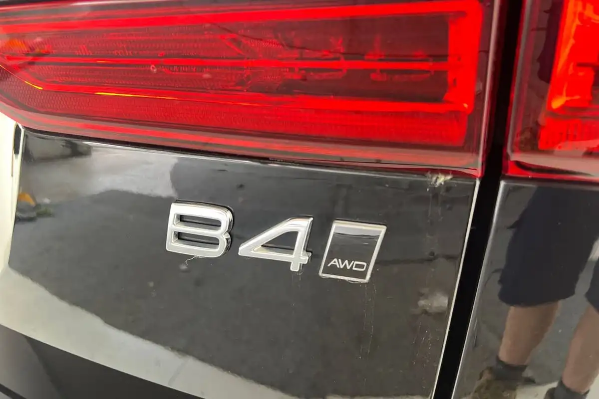 2023-volvo-xc60-20td-b4-plus-big-31