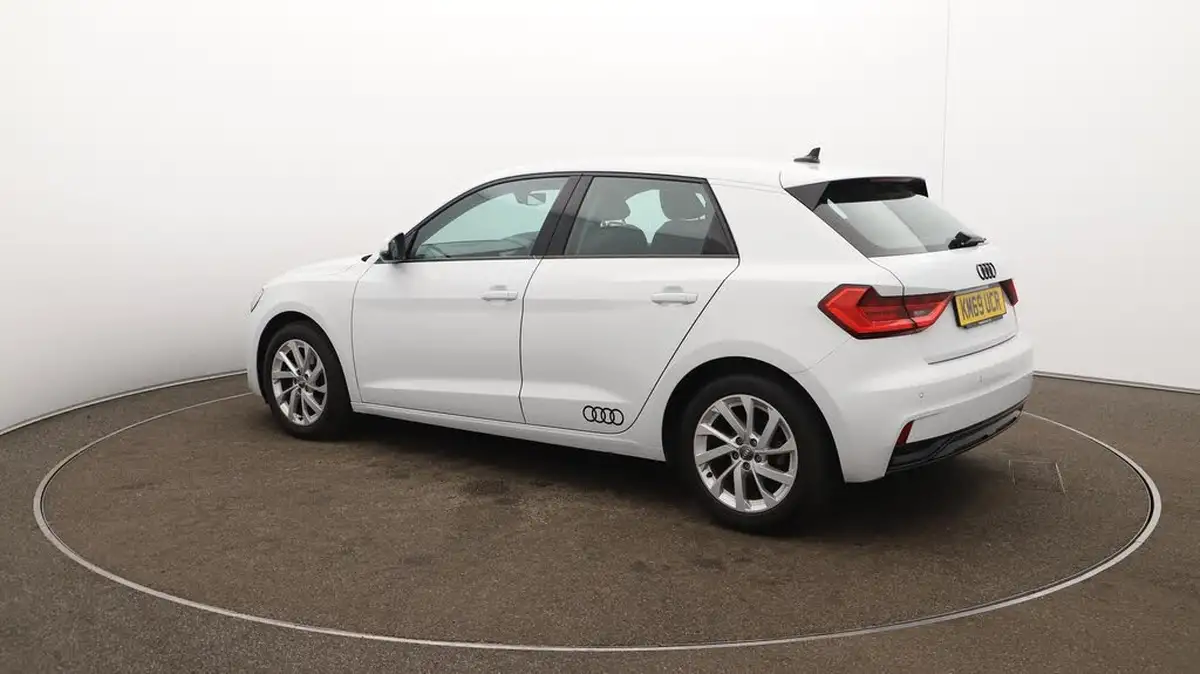 2019-audi-a1-10-30-tfsi-sport-s-tronic-big-34