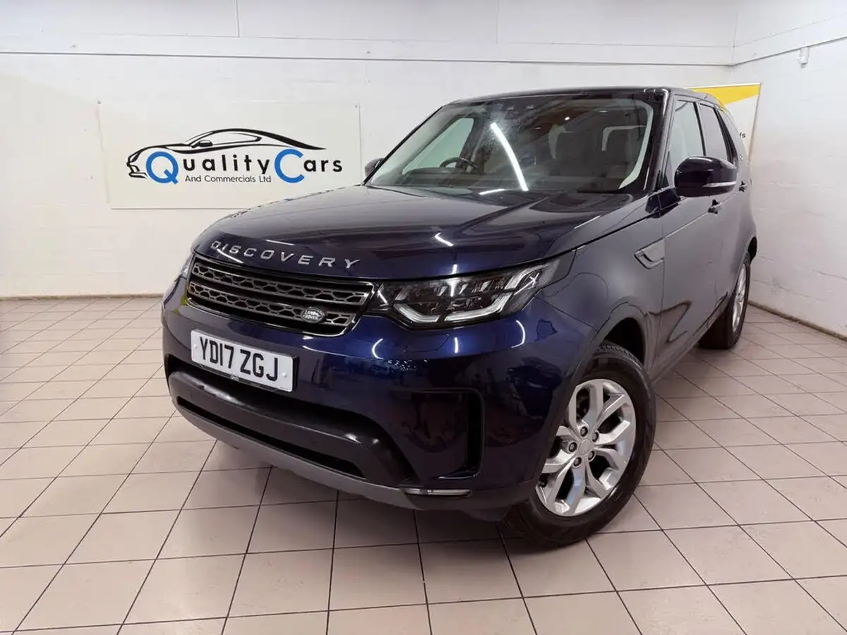 2017-land-rover-discovery-20sd4-se-240ps-awd-station-wagon-5d-auto-big-3