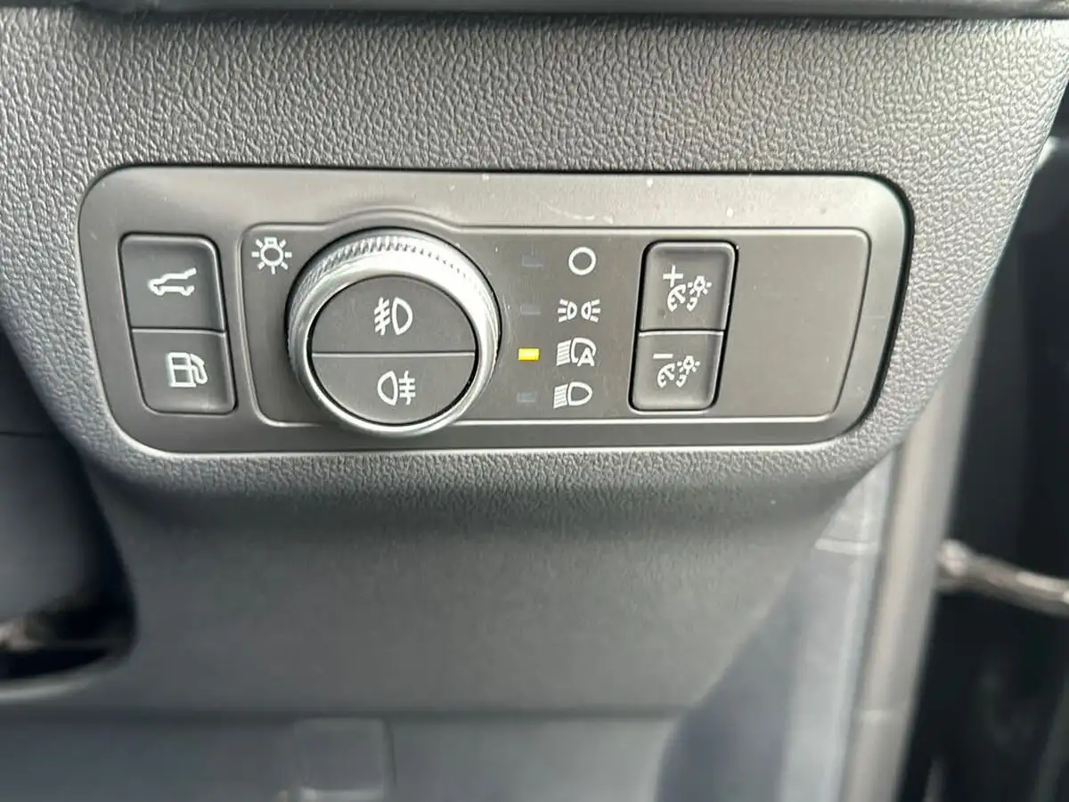 2021-ford-kuga-25t-vignale-225ps-phev-big-17