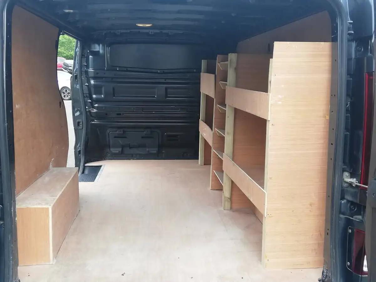 2021-renault-trafic-20dci-ll30-energy-145-sport-panel-big-13
