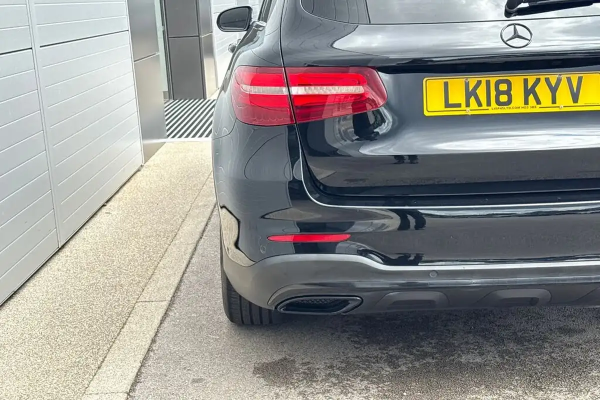 2018-mercedes-benz-glc-class-21d-glc220d-amg-line-premium-plusss-station-wagon-5d-big-26