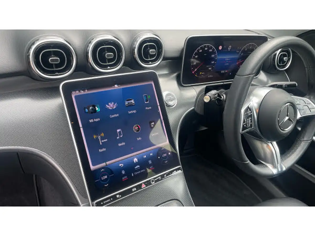 2022-mercedes-benz-c-class-15-c200-sport-204ps-saloon-4d-1496cc-big-8