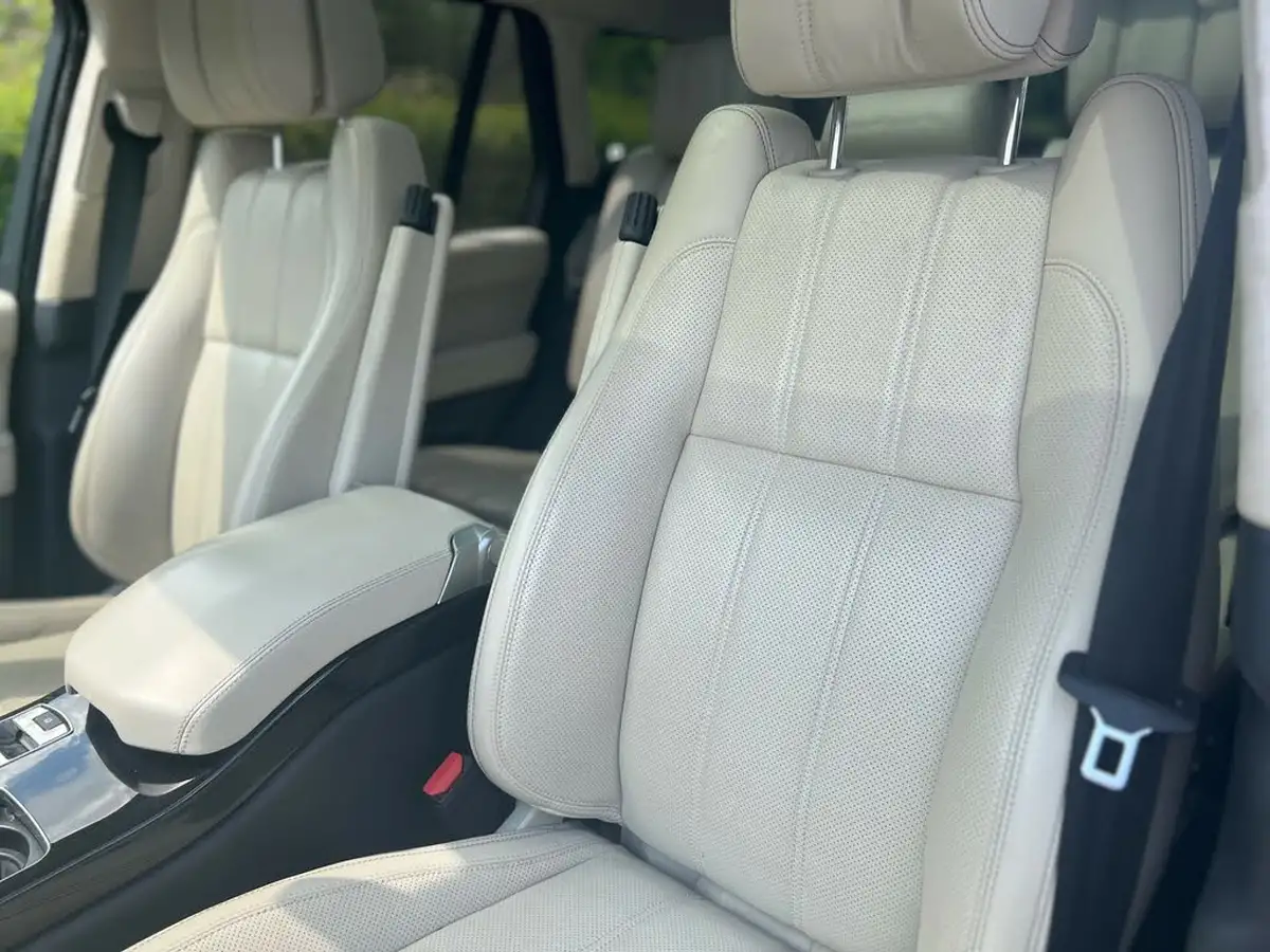 2016-land-rover-range-rover-44-sdv8-autobiography-44-sdv8-339bhp-awd-ss-big-23