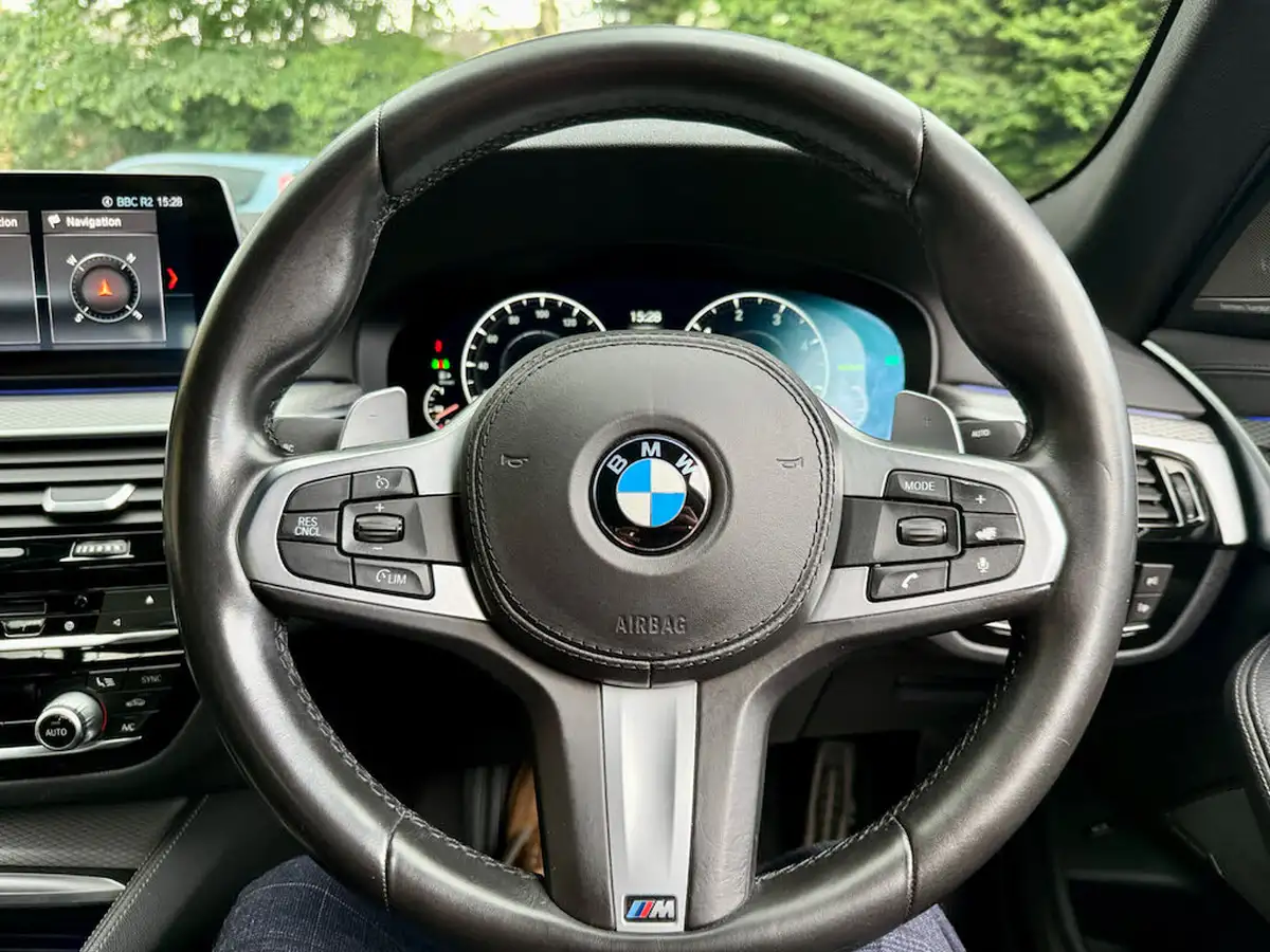 2019-bmw-5-series-20td-520d-m-sport-188bhp-xdrive-tech-pack-saloon-4d-big-23