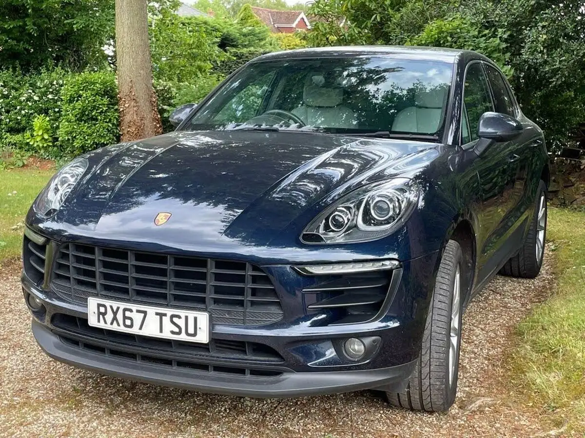 2017-porsche-macan-20-ss-big-2