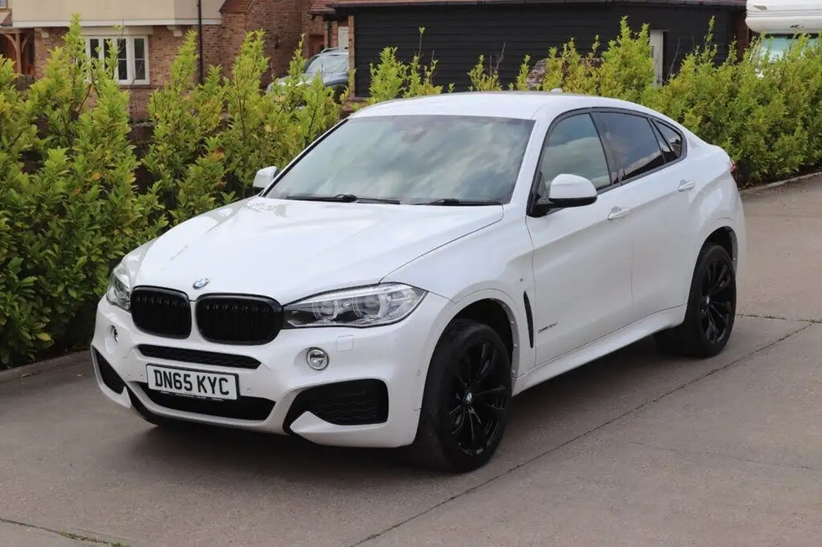 2015-bmw-x6-30td-xdrive30d-m-sport-big-5