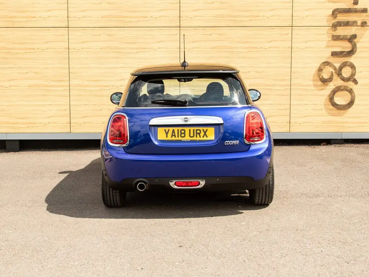 2018-mini-cooper-15-cooper-ss-hatchback-3d-auto-big-5