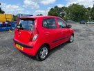 2011-hyundai-i10-12-style-76bhp-small-5