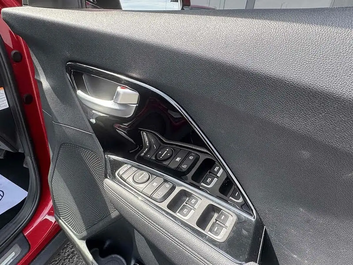 2022-kia-niro-16-gdi-3-156kwh-big-22