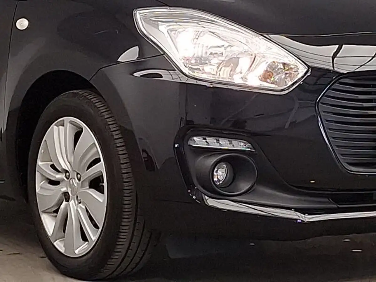 2018-suzuki-swift-10-boosterjet-sz-t-113ps-big-8