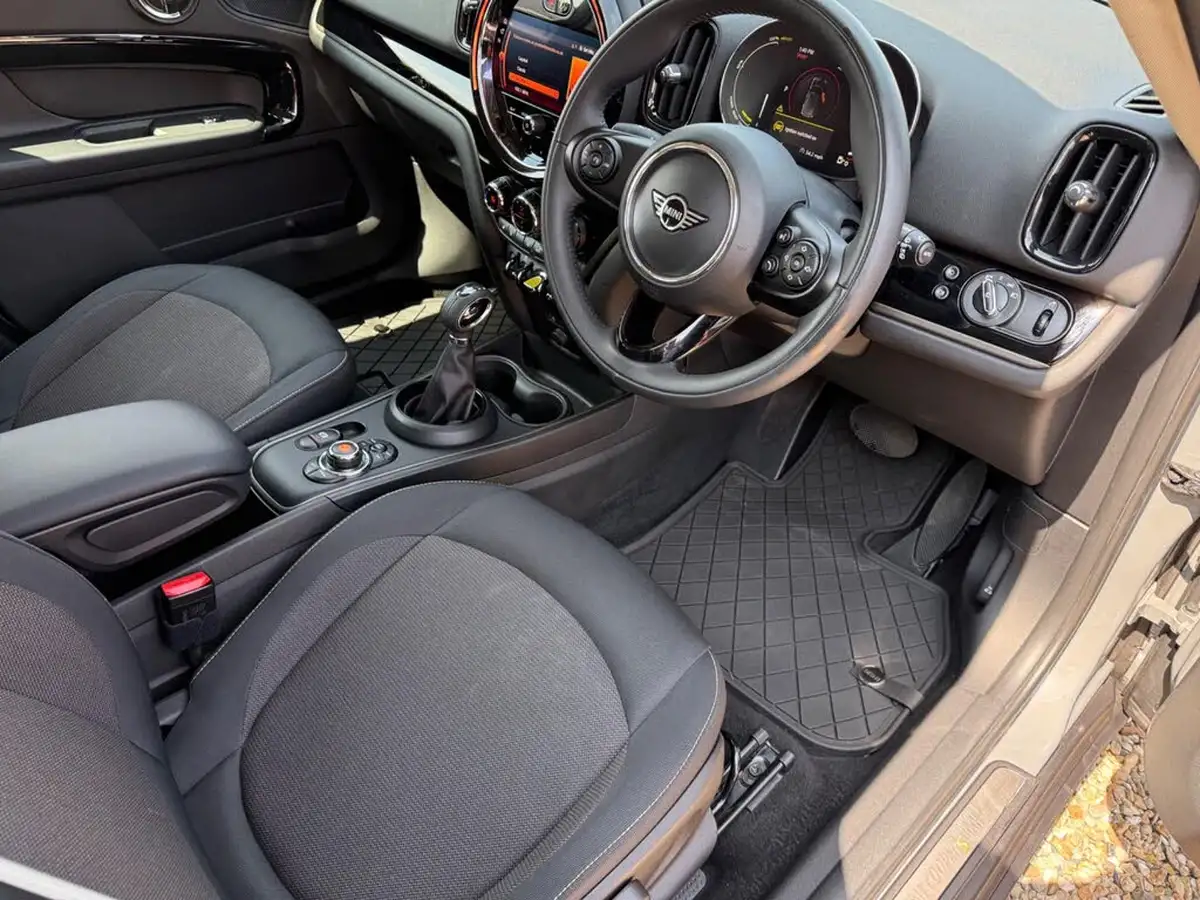 2021-mini-countryman-15-cooper-s-e-phev-classic-big-34