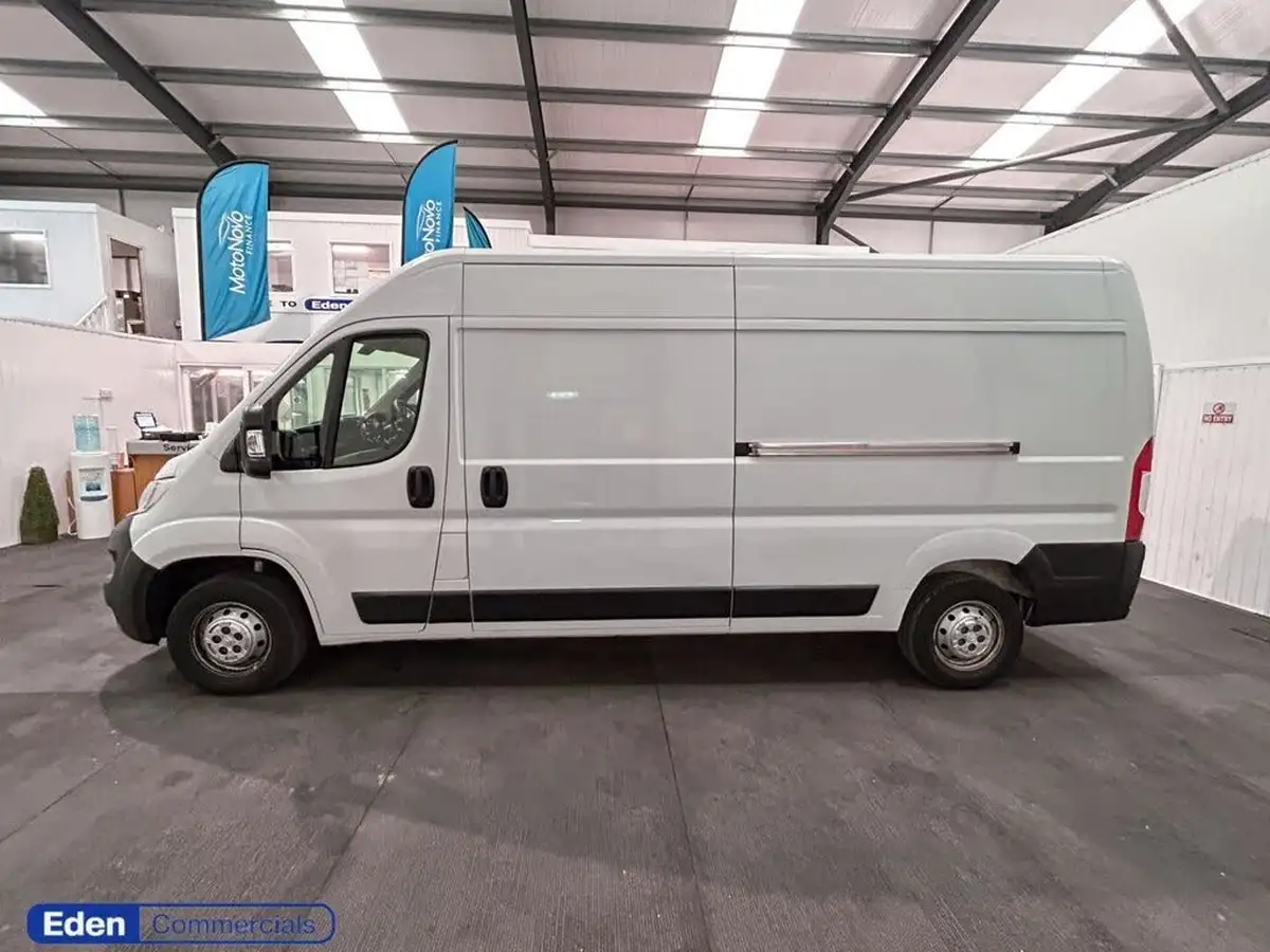 2022-citroen-relay-22bluehdi-35-l3h2-enterprise-panel-big-7
