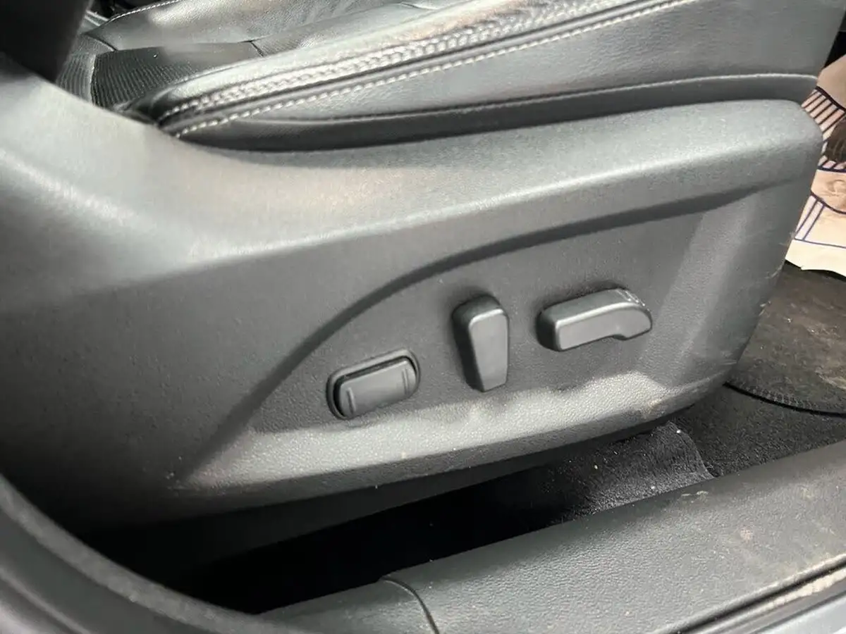 2018-renault-koleos-20dci-signature-nav-big-32
