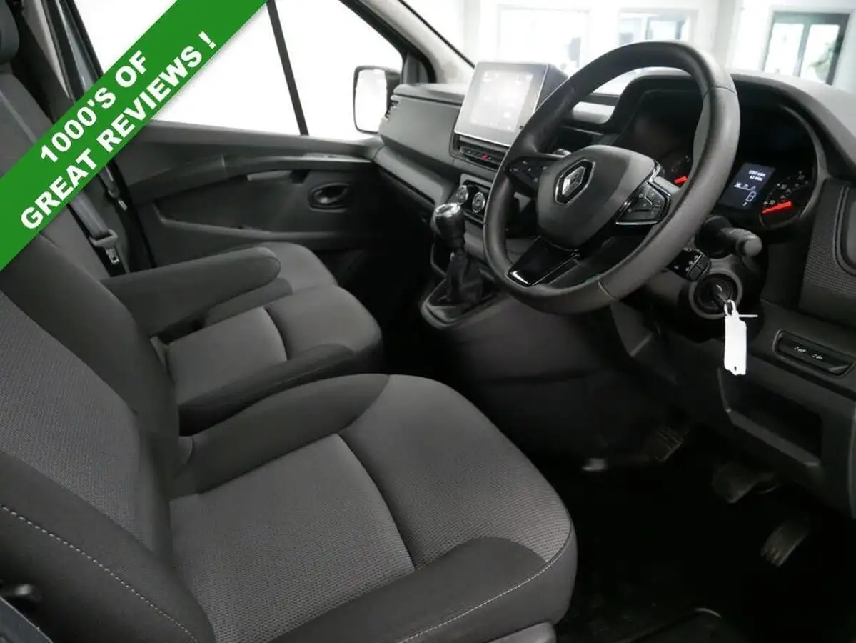 2022-renault-trafic-20dci-sl28-130-business-big-9