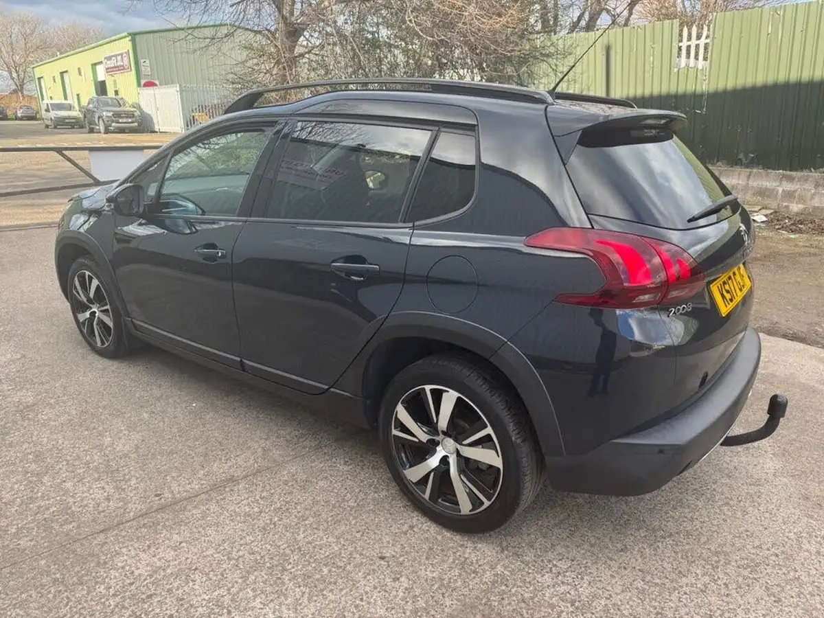 2017-peugeot-2008-suv-16bluehdi-gt-line-120bhp-ss-big-9