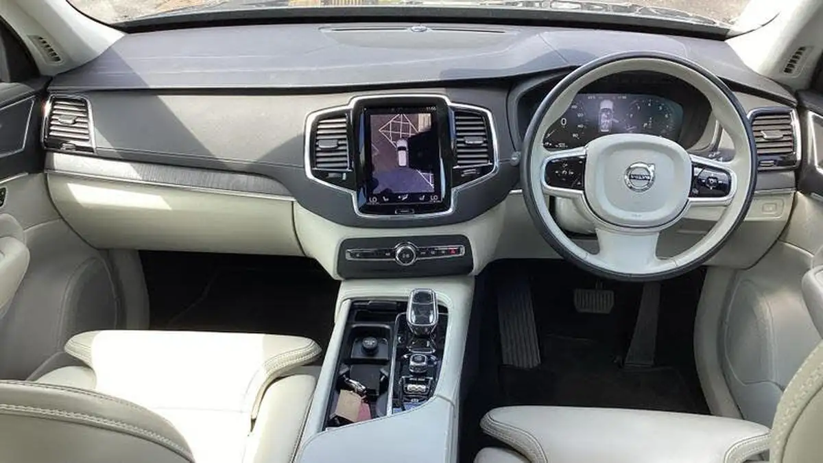 2020-volvo-xc90-20-b5-inscription-big-7