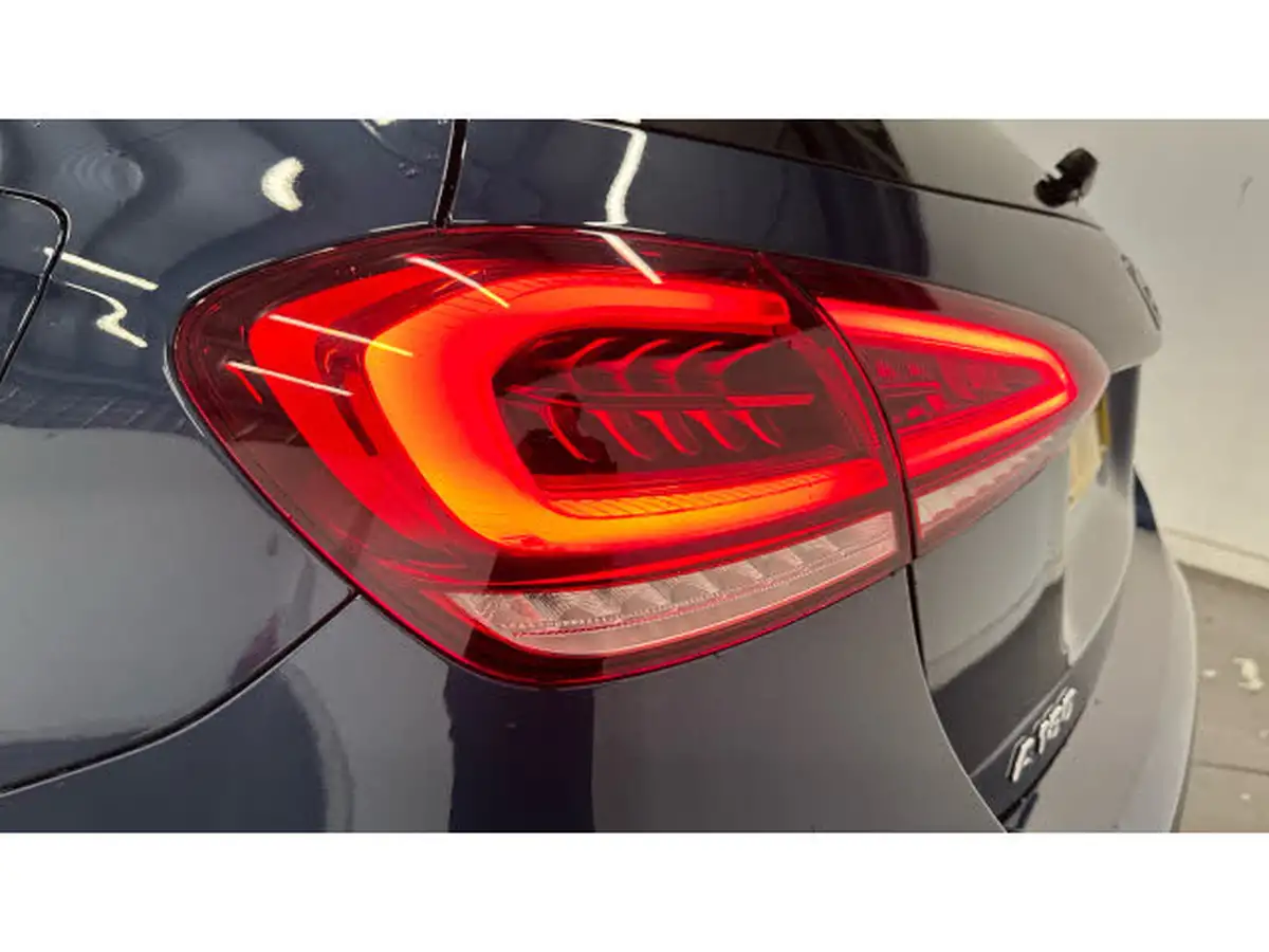 2021-mercedes-benz-a-class-13-a180-amg-line-executive-edition-hatchback-5d-7g-dct-big-44