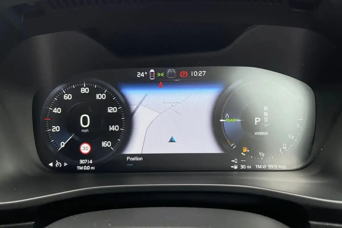 2022-volvo-xc40-15-t5-inscription-pro-big-40