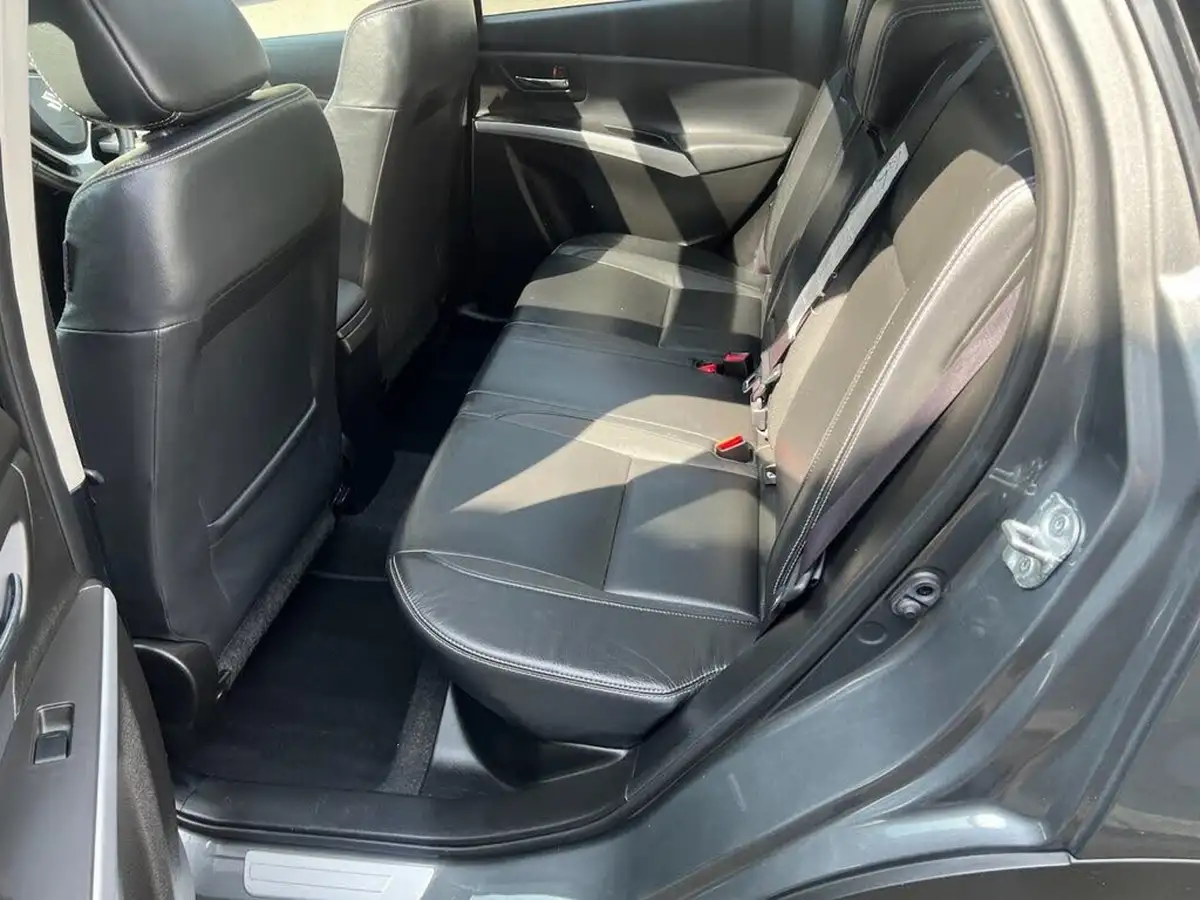 2016-suzuki-s-cross-14-boosterjet-sz5-big-15