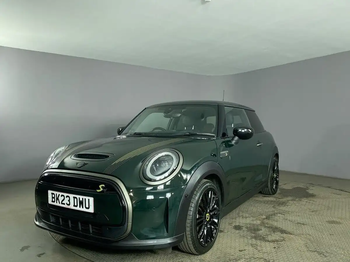 2023-mini-cooper-e-cooper-s-resolute-edition-big-11
