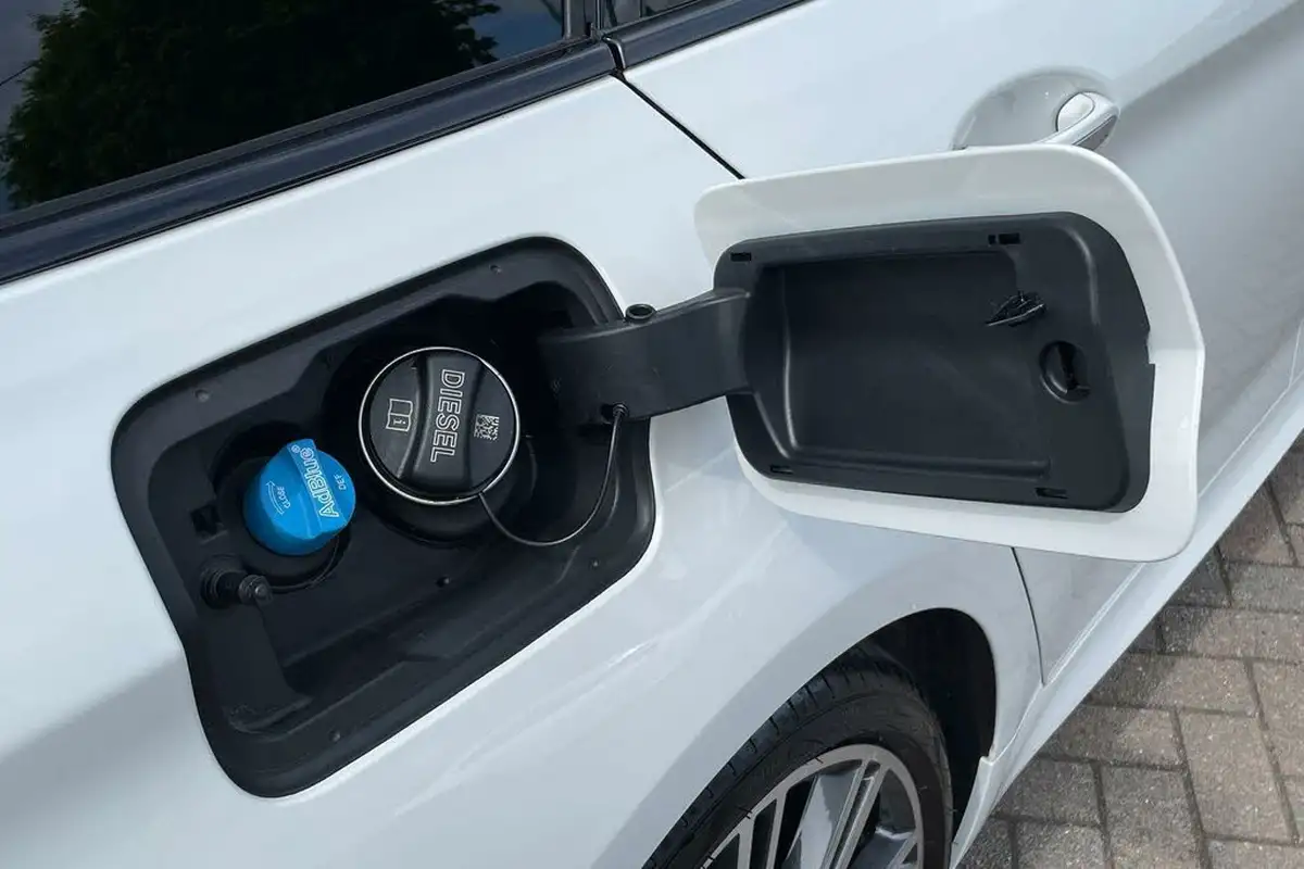 2018-bmw-5-series-30td-530d-m-sport-xdrive-touring-5d-big-44
