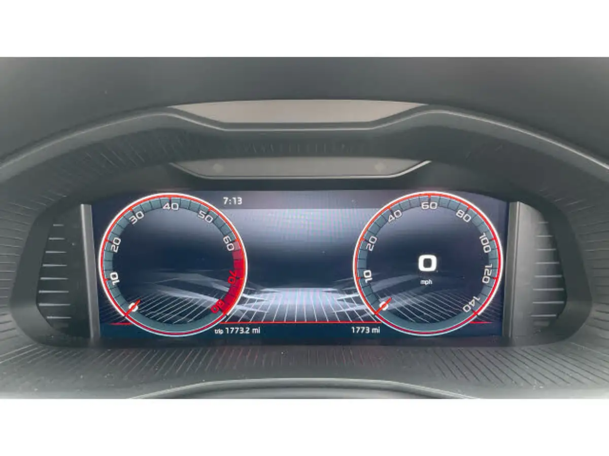 2024-skoda-kamiq-15-tsi-monte-carlo-dsg-big-10