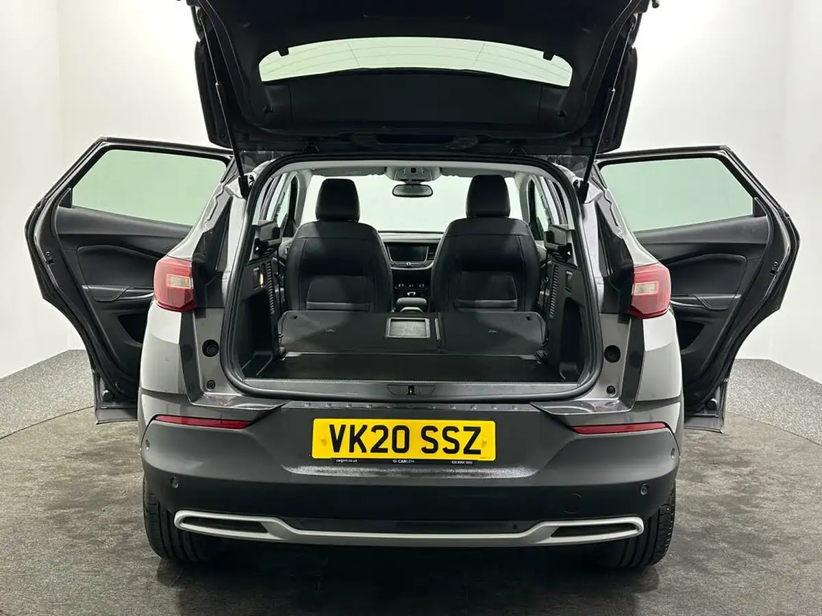 2020-vauxhall-grandland-x-12-sri-nav-big-42