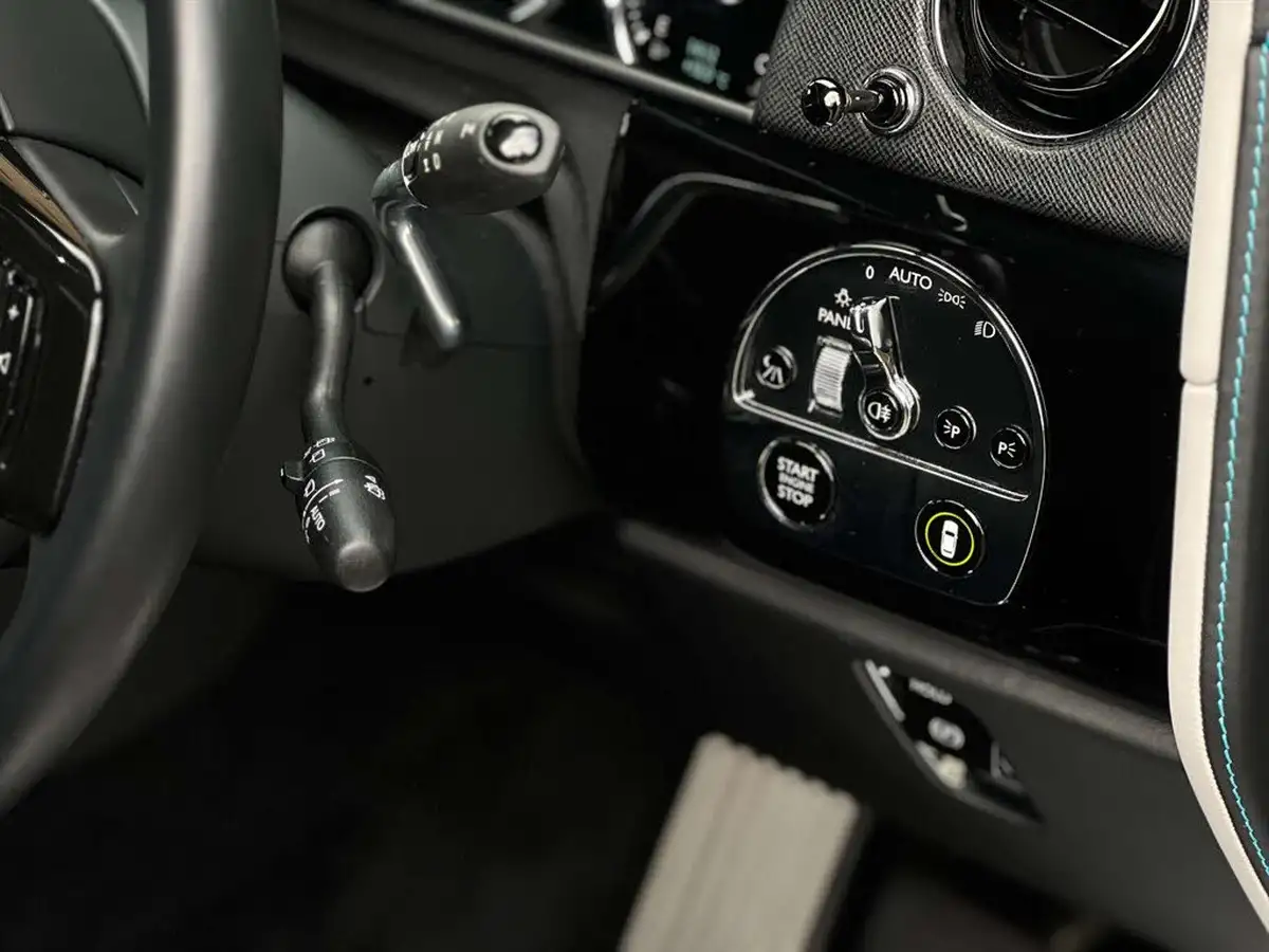 2022-rolls-royce-cullinan-675-big-22