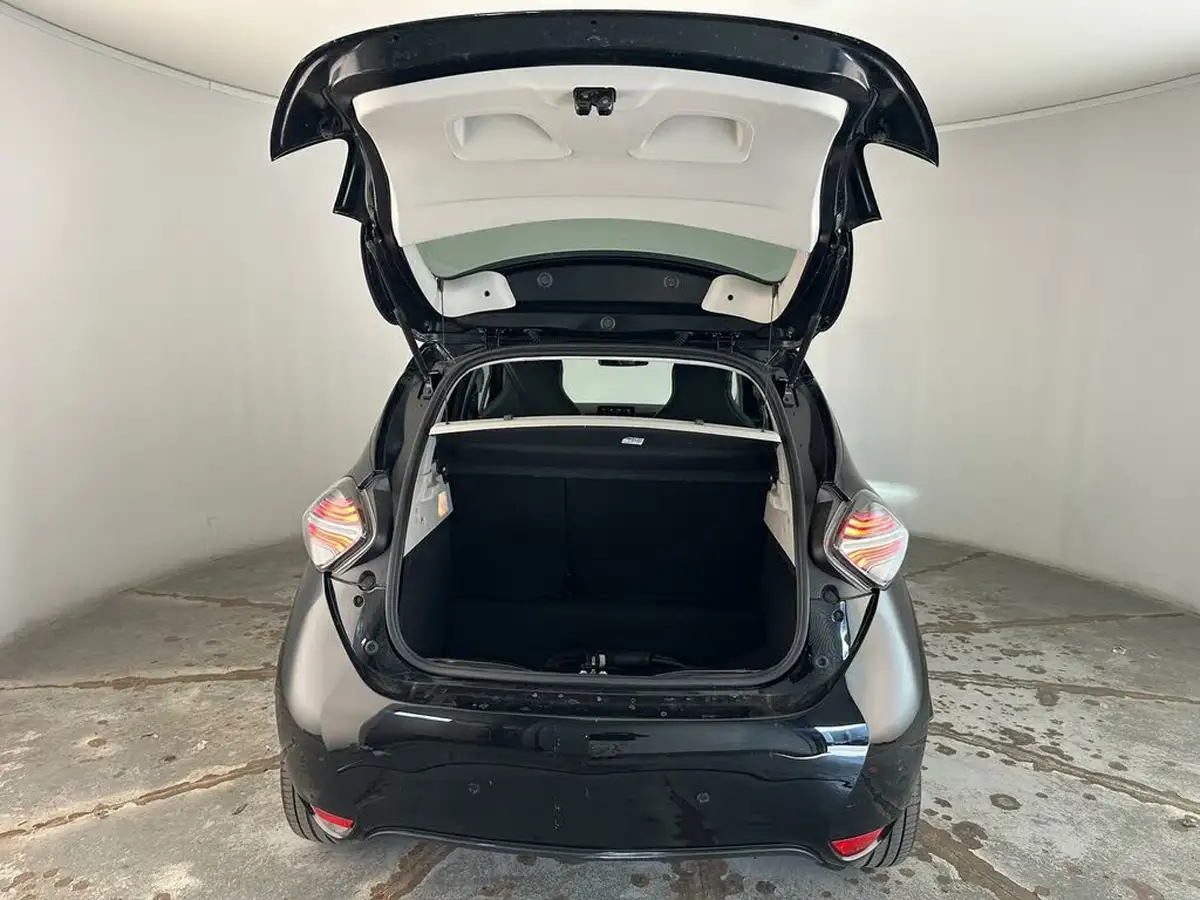 2023-renault-zoe-e-techno-boost-charge-big-40