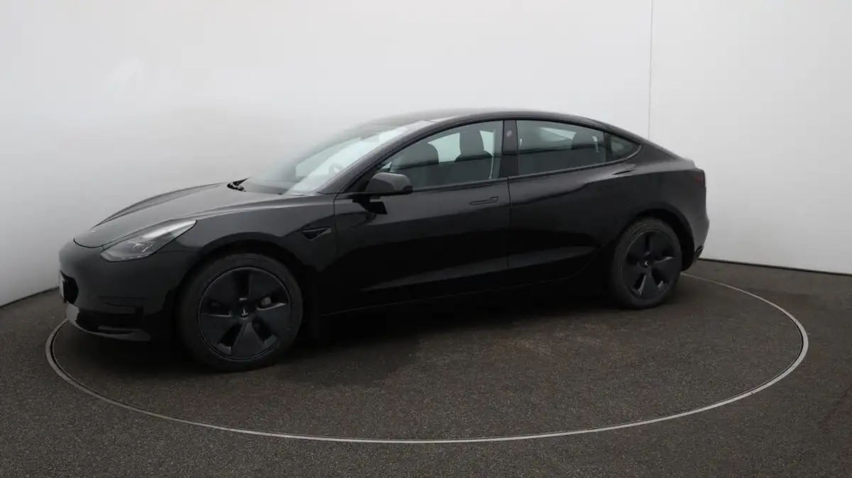 2021-tesla-model-3-e-standard-plus-big-67