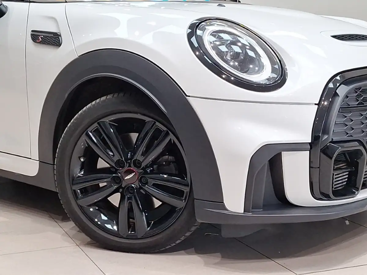 2024-mini-cooper-20-cooper-s-sport-176bhp-premium-auto-convertible-2d-auto-big-8